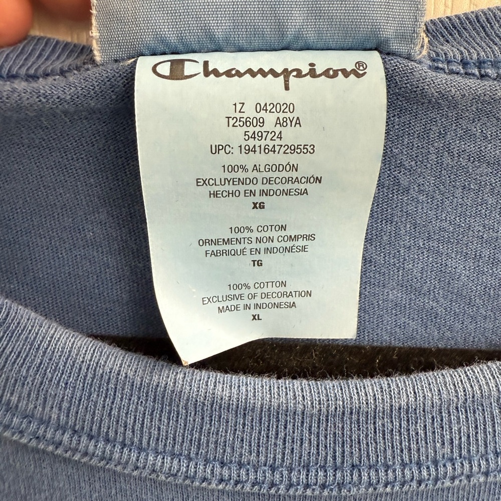Champion Embroidered Blue Short Sleeve Tee Men's Size Large - Picture 4 of 6